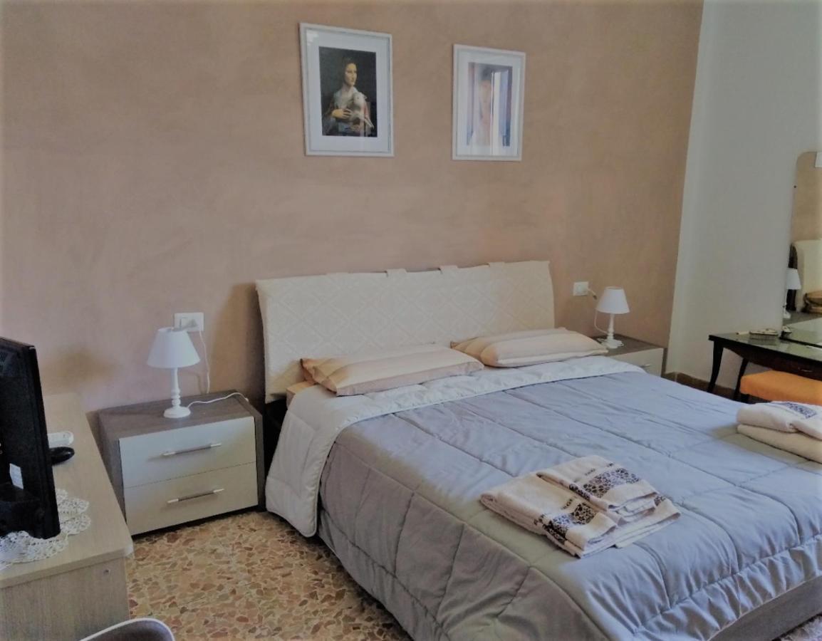 Sa Rosa E Su Trapperi Bed and Breakfast Oschiri Εξωτερικό φωτογραφία