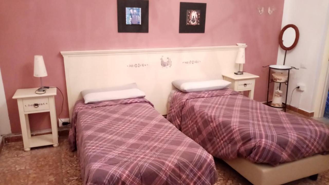 Sa Rosa E Su Trapperi Bed and Breakfast Oschiri Εξωτερικό φωτογραφία
